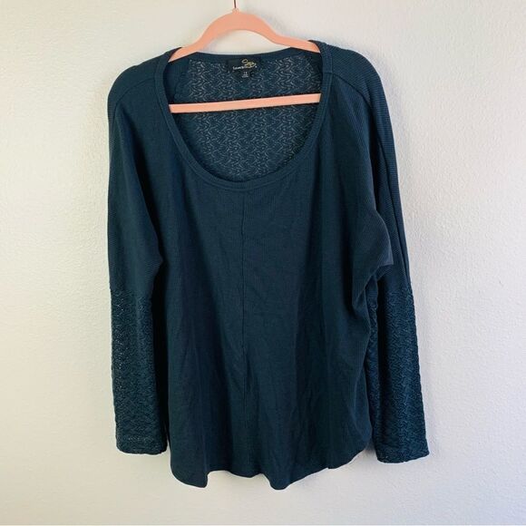 Suzanne Betro Lace Back Thermal Top - Picture 1 of 3